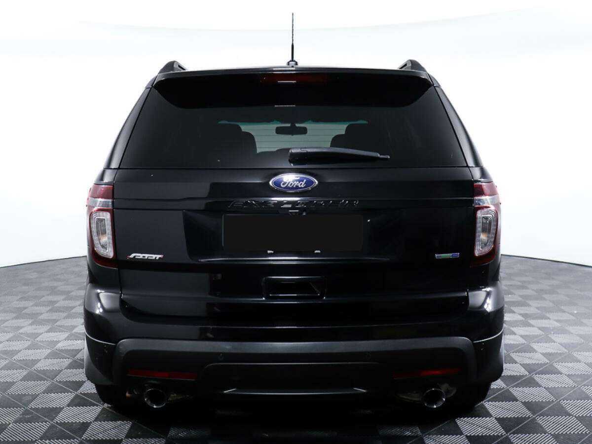 Ford Explorer 2013 года с пробегом. Фото: #5