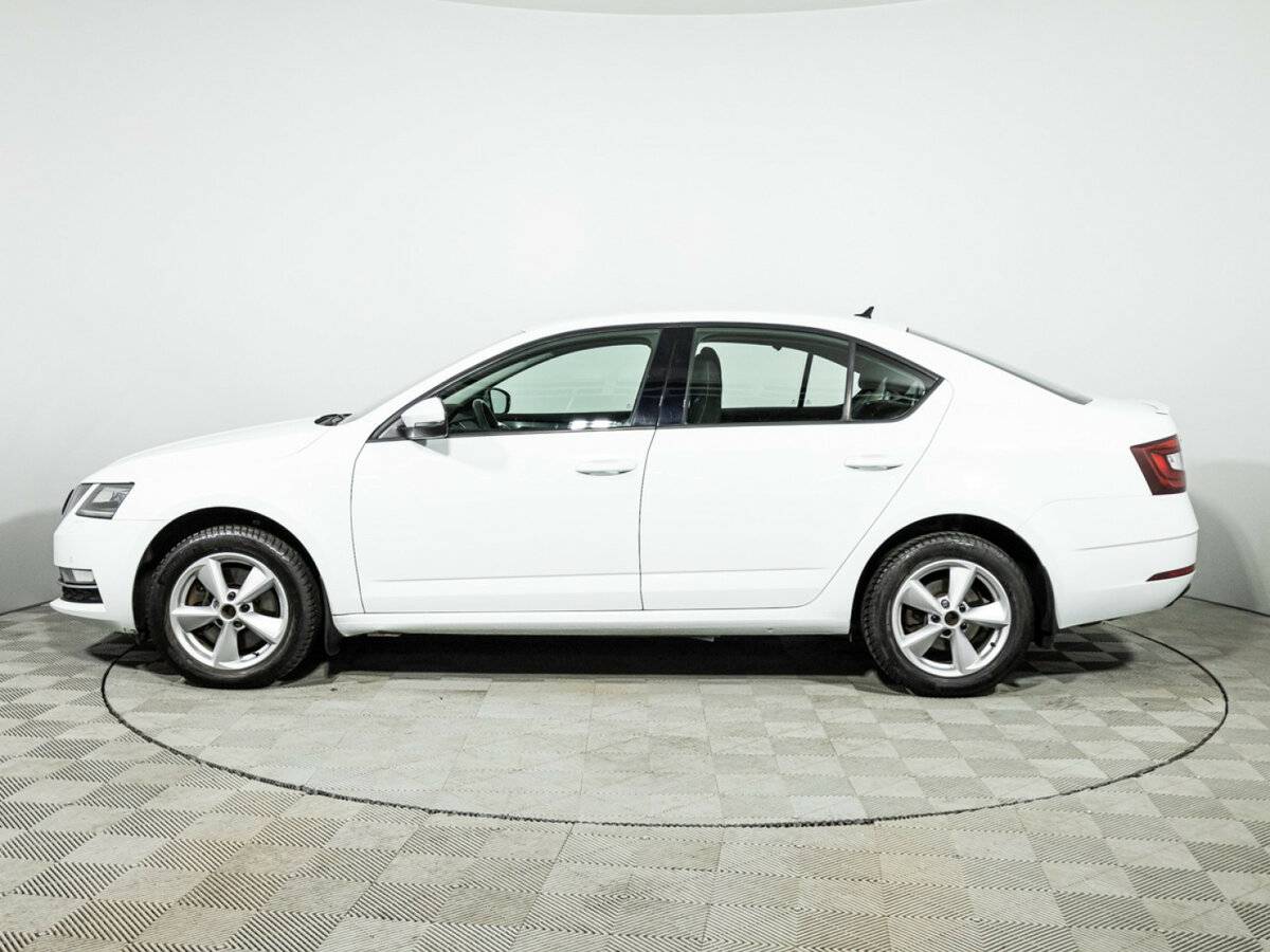 Skoda Octavia 2017 года с пробегом. Фото: #7