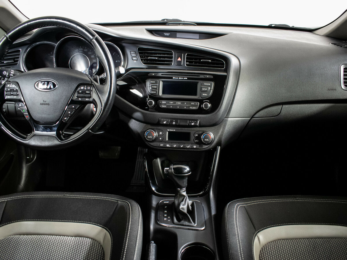 Kia Ceed 2014 года с пробегом. Фото: #8