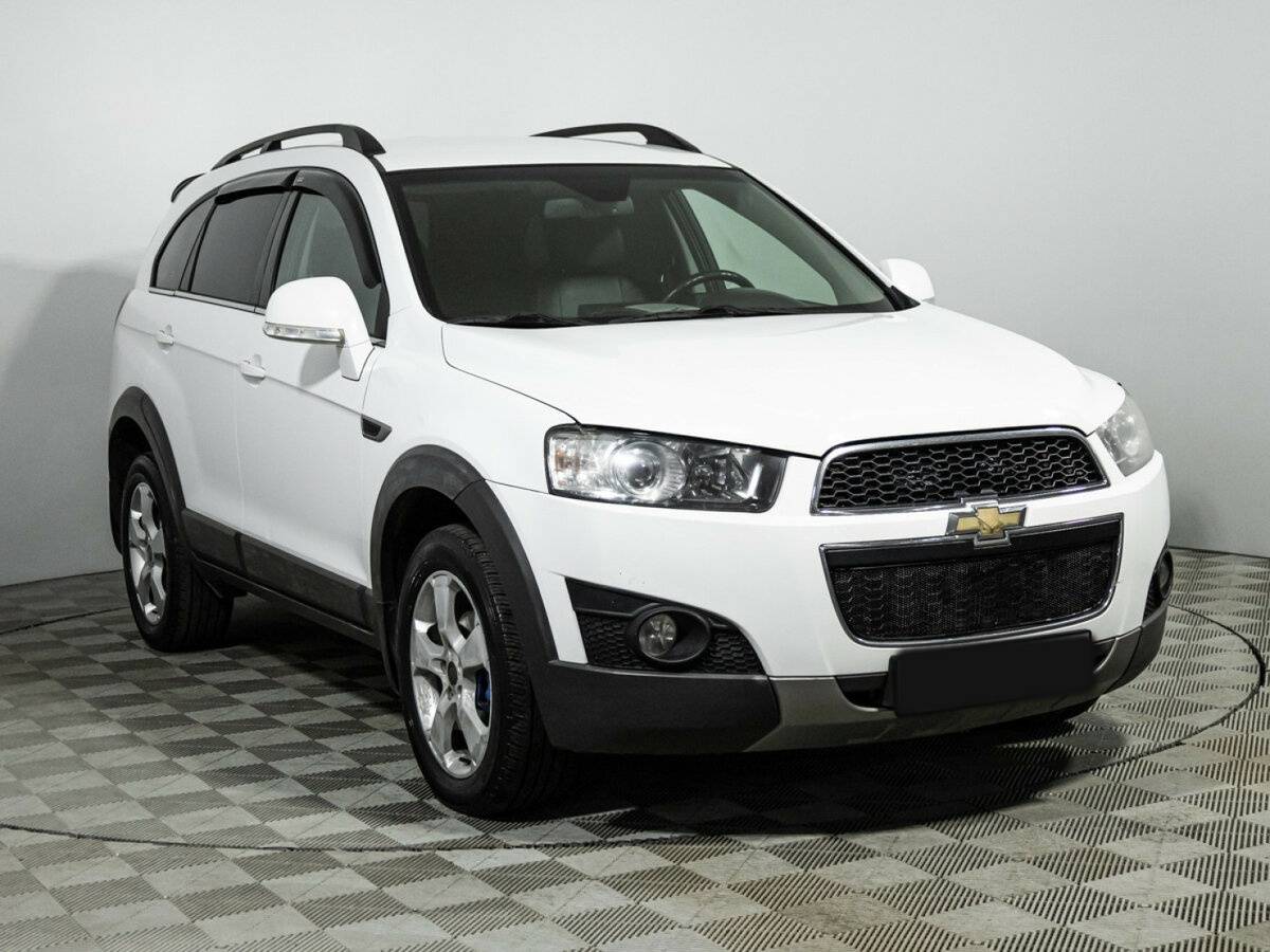 Chevrolet Captiva 2012 года с пробегом. Фото: #2
