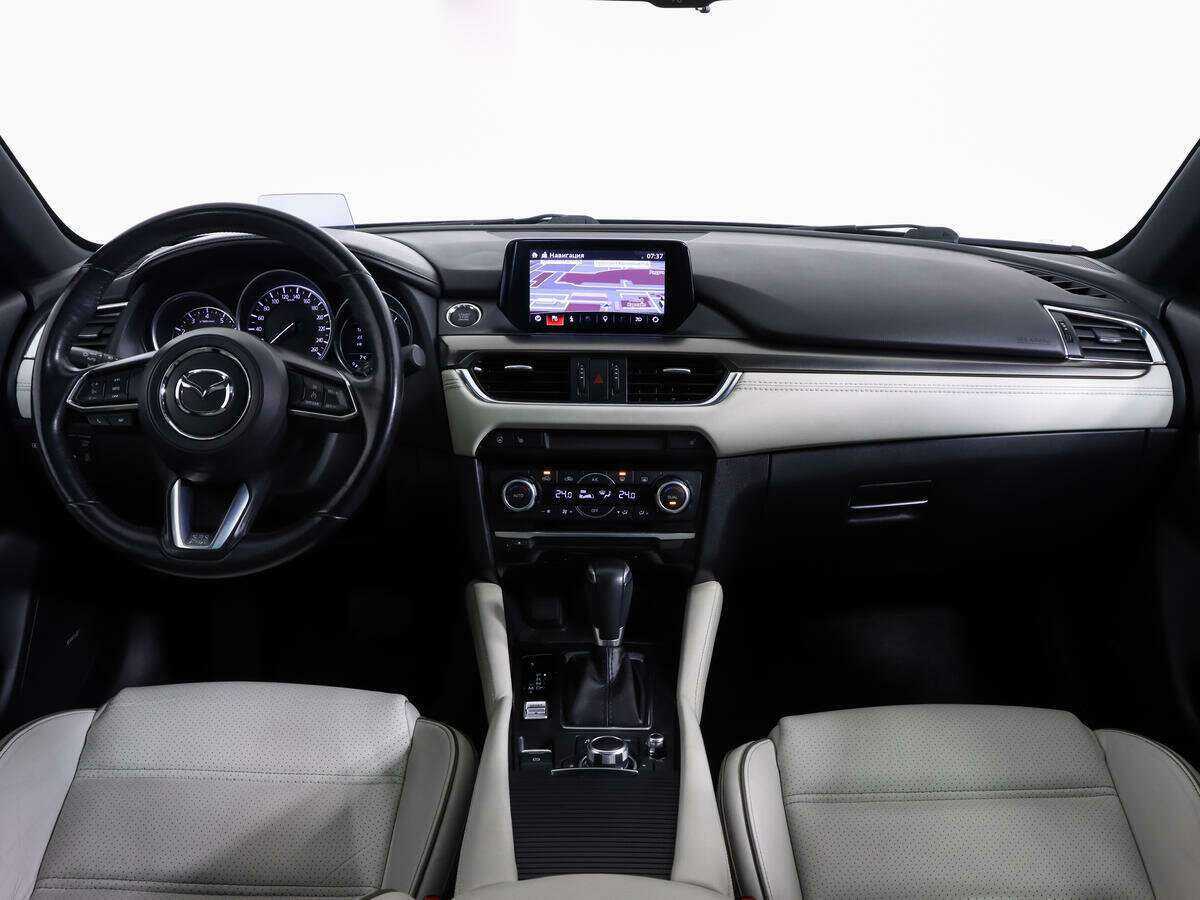 Mazda 6 2018 года с пробегом. Фото: #9