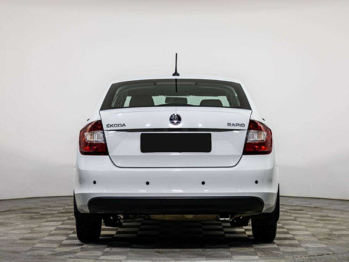 Skoda Rapid 2017 года с пробегом. Фото: #4