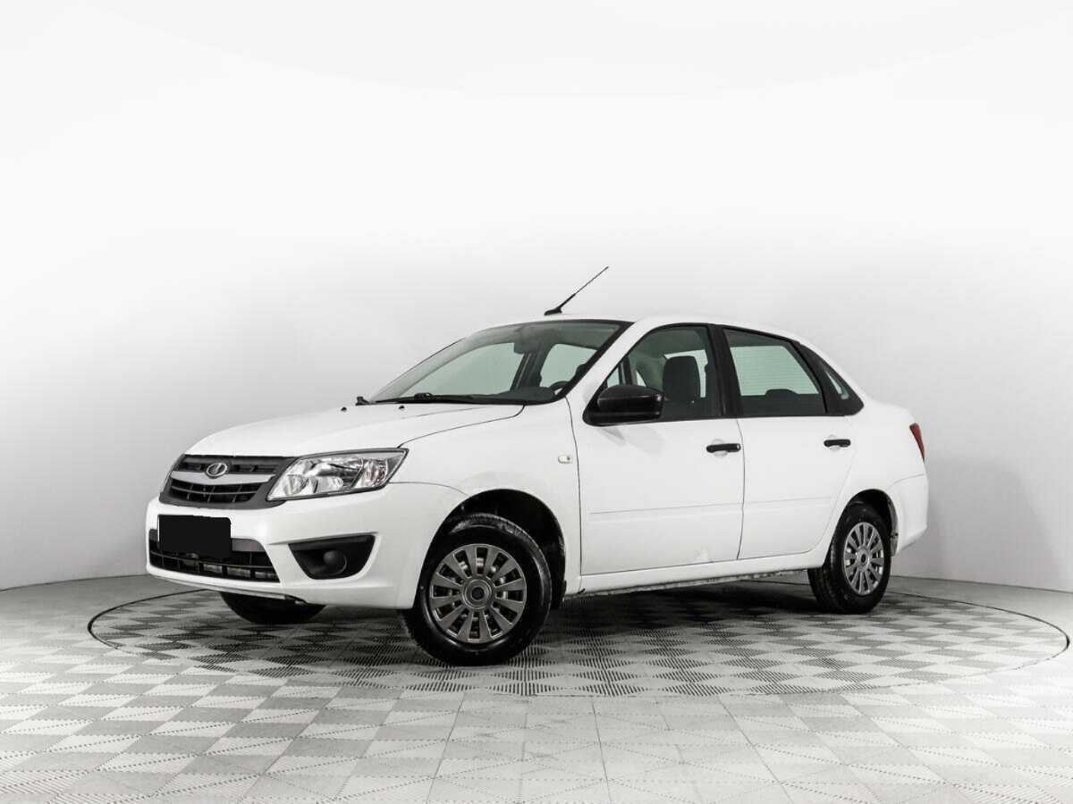 Lada (ВАЗ) Granta 2018 года с пробегом. Посмотреть фото