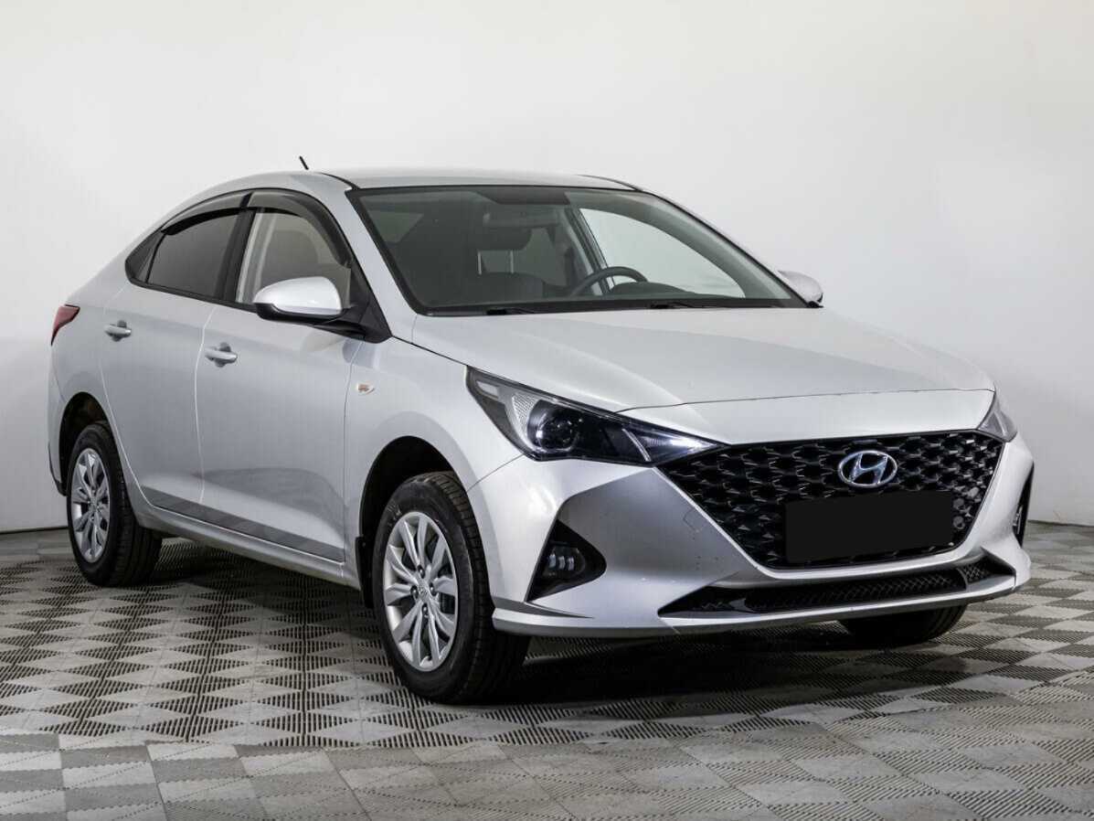 Hyundai Solaris 2022 года с пробегом. Фото: #2