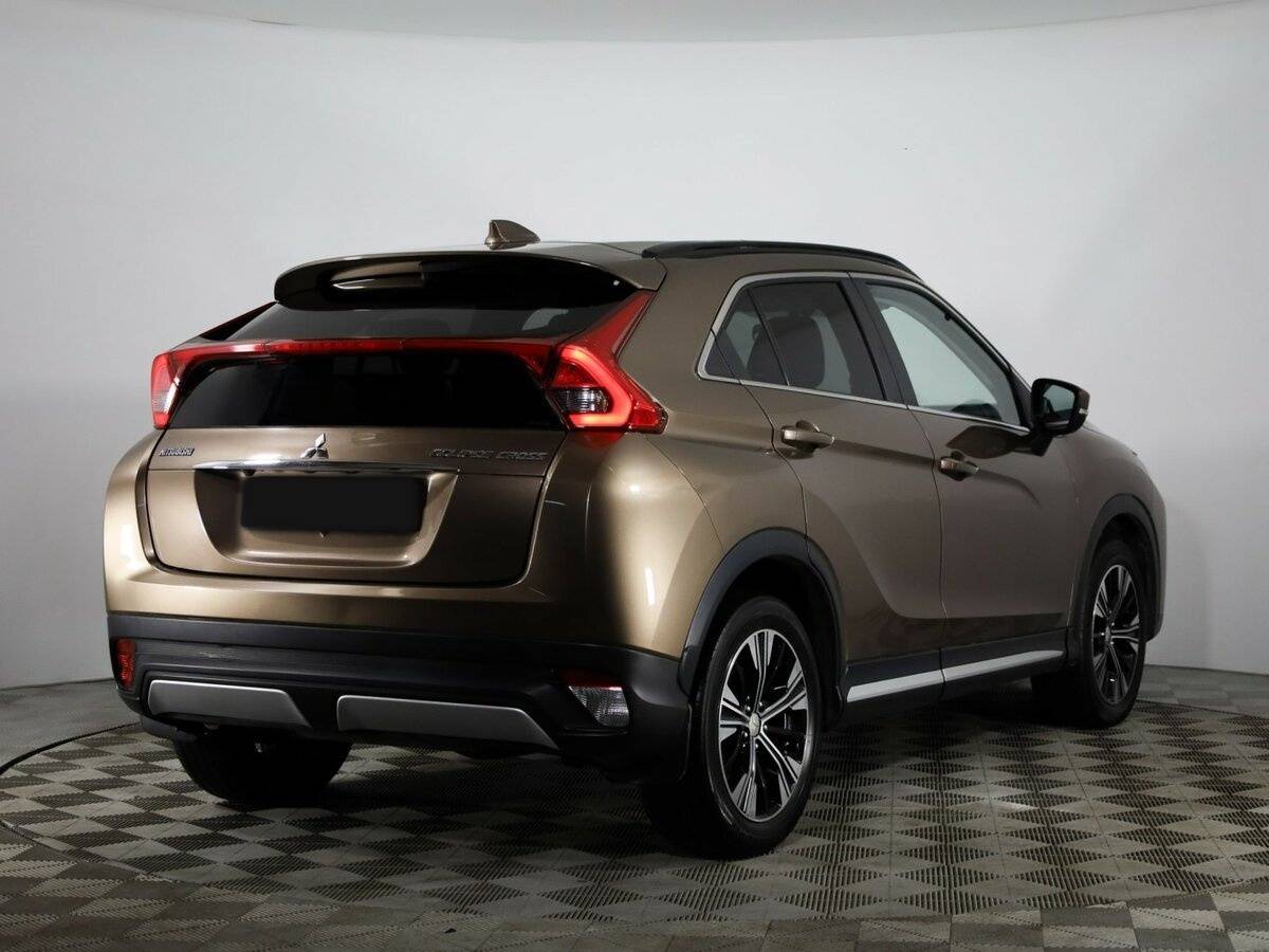 Mitsubishi Eclipse Cross 2019 года с пробегом. Фото: #4