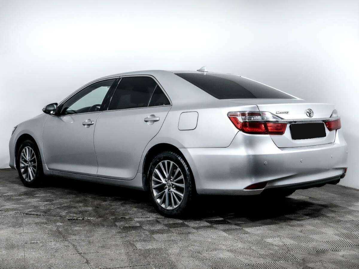 Toyota Camry 2018 года с пробегом. Фото: #5