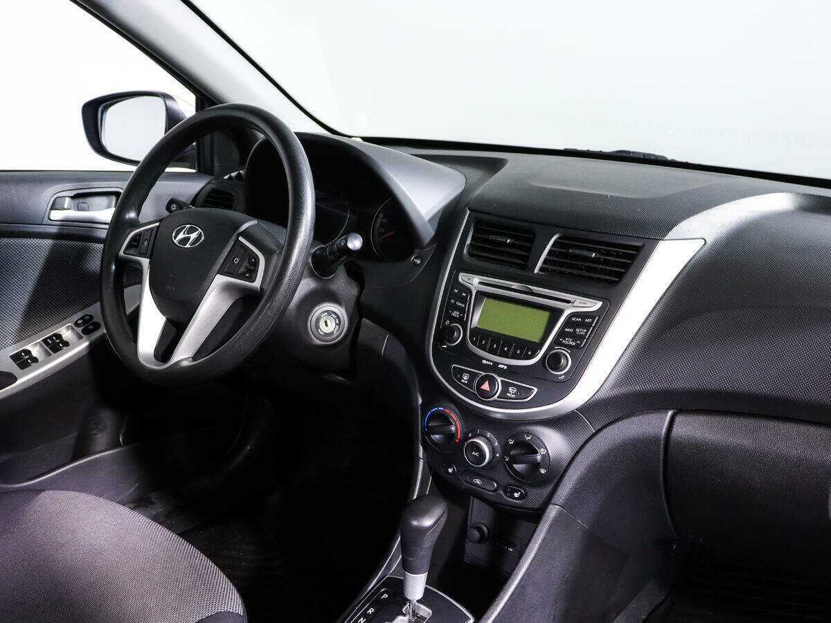 Hyundai Solaris 2013 года с пробегом. Фото: #7