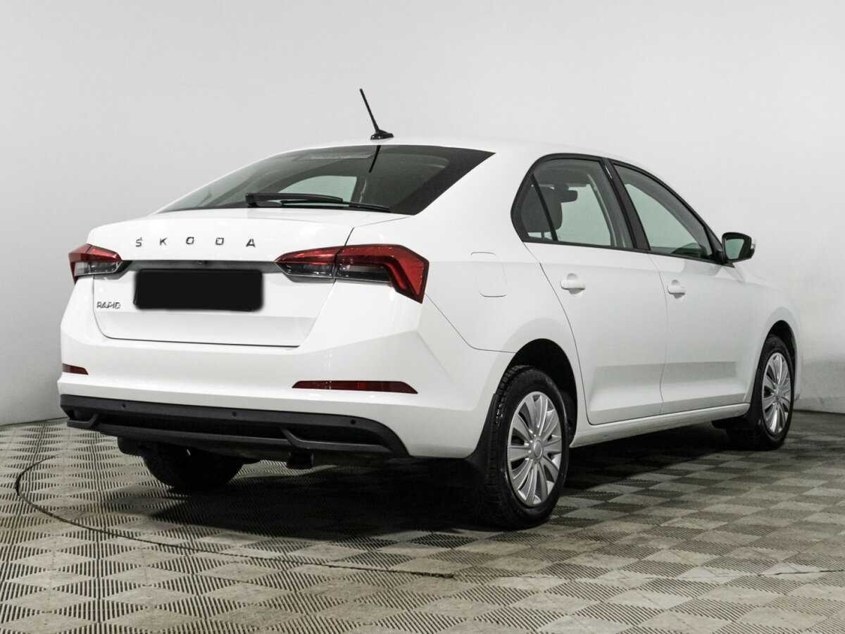 Skoda Rapid 2021 года с пробегом. Фото: #4