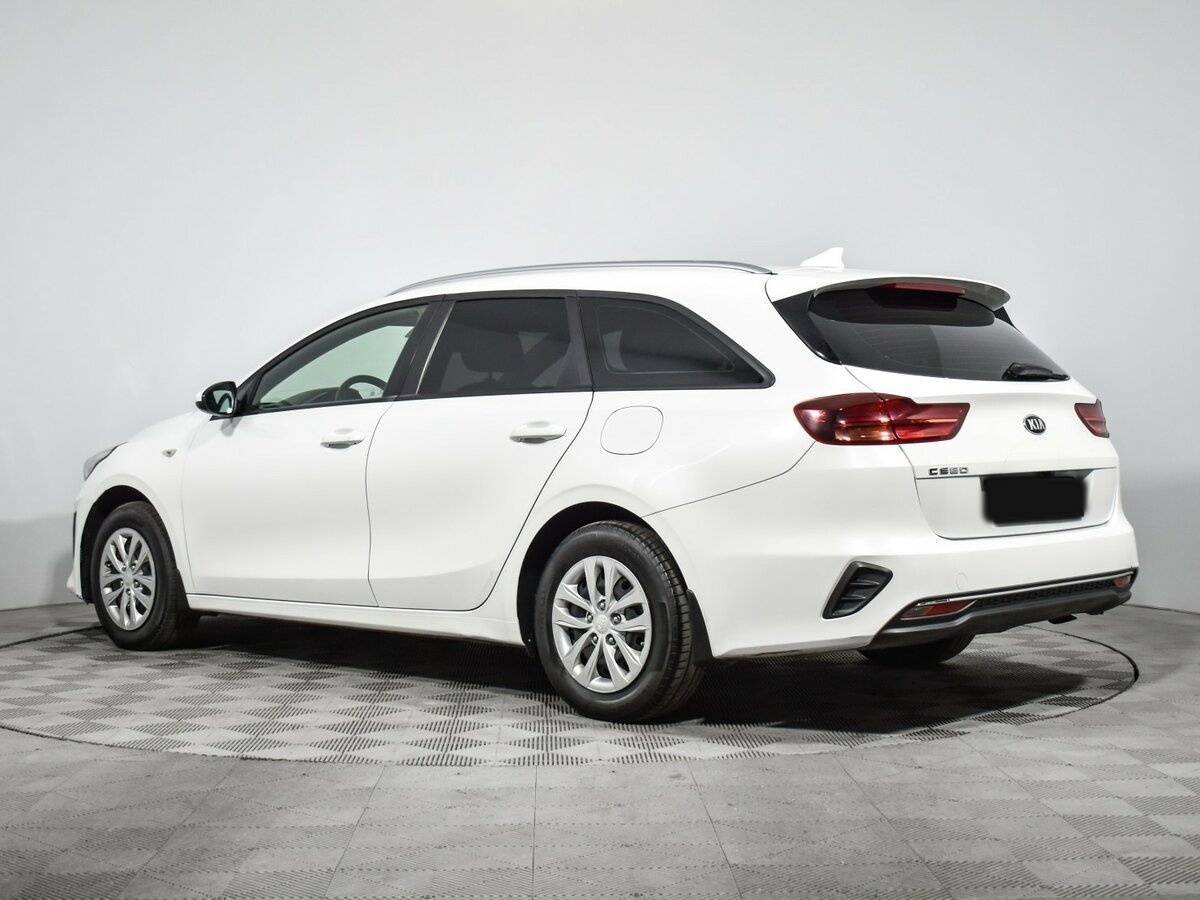 Kia Ceed 2019 года с пробегом. Фото: #5