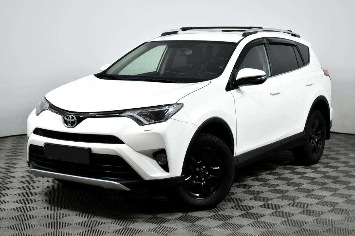 Toyota RAV4 2018 года с пробегом. Фото: #0