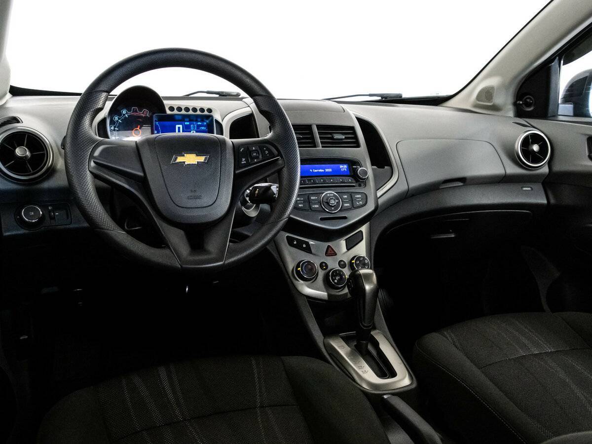 Chevrolet Aveo 2014 года с пробегом. Фото: #10