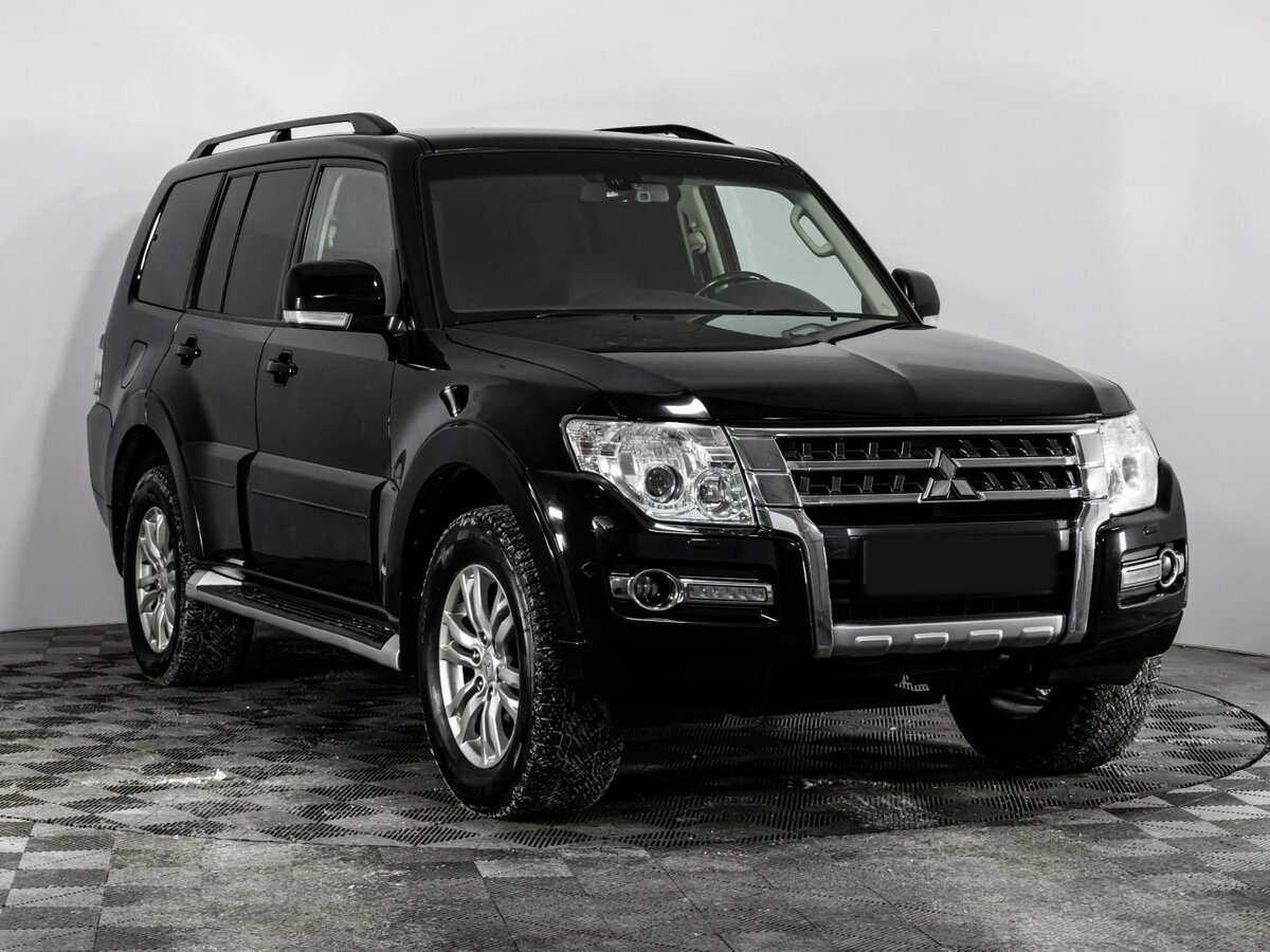 Mitsubishi Pajero 2014 года с пробегом. Фото: #2