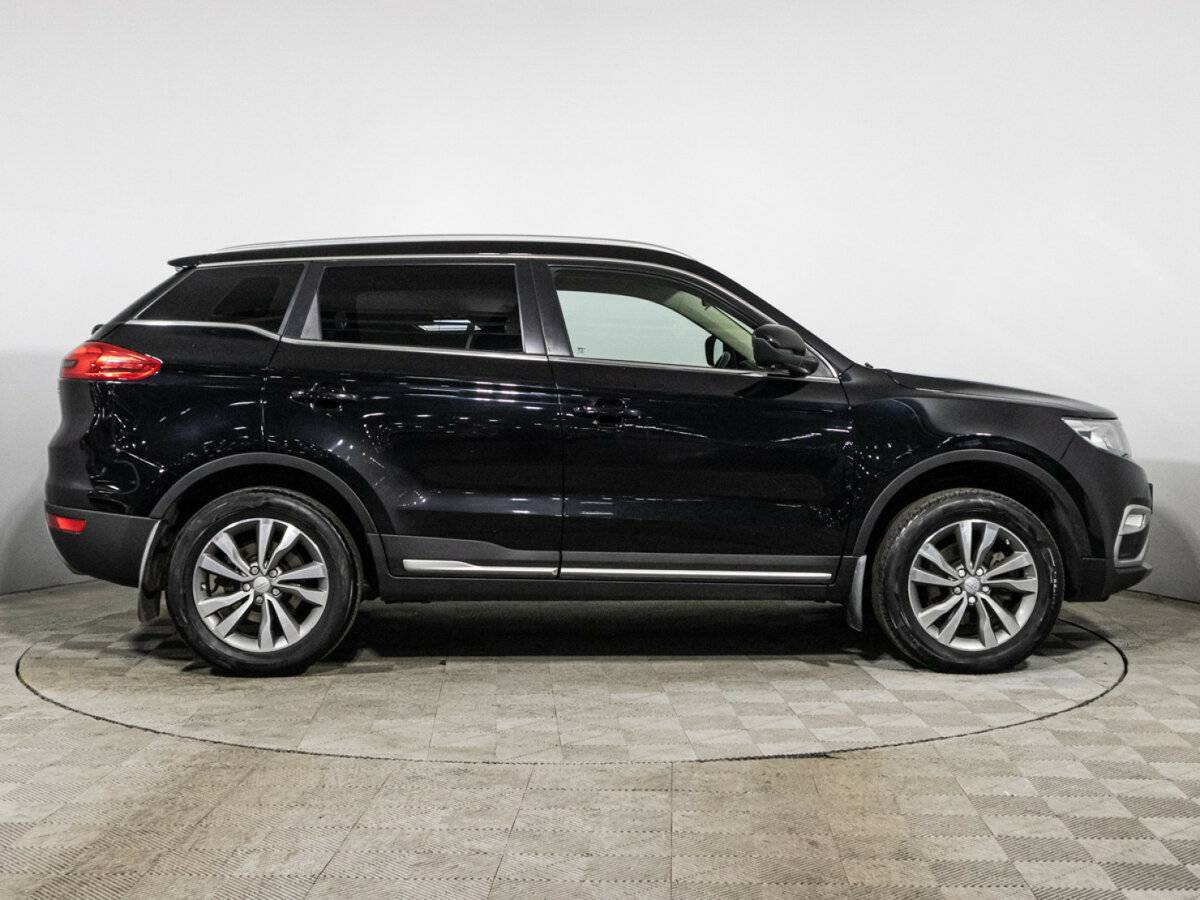 Geely Atlas 2019 года с пробегом. Фото: #3