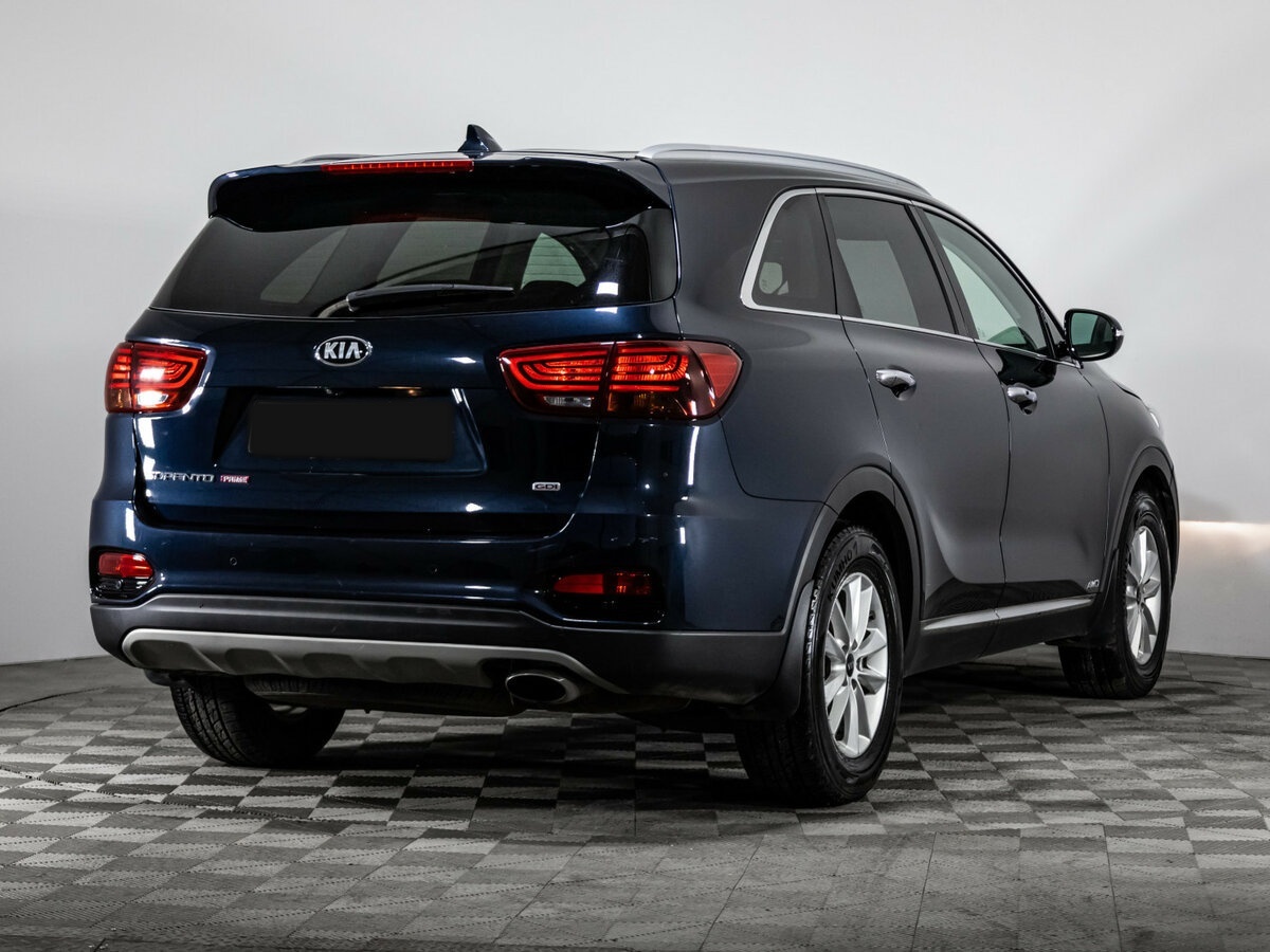 Kia Sorento 2019 года с пробегом. Фото: #3