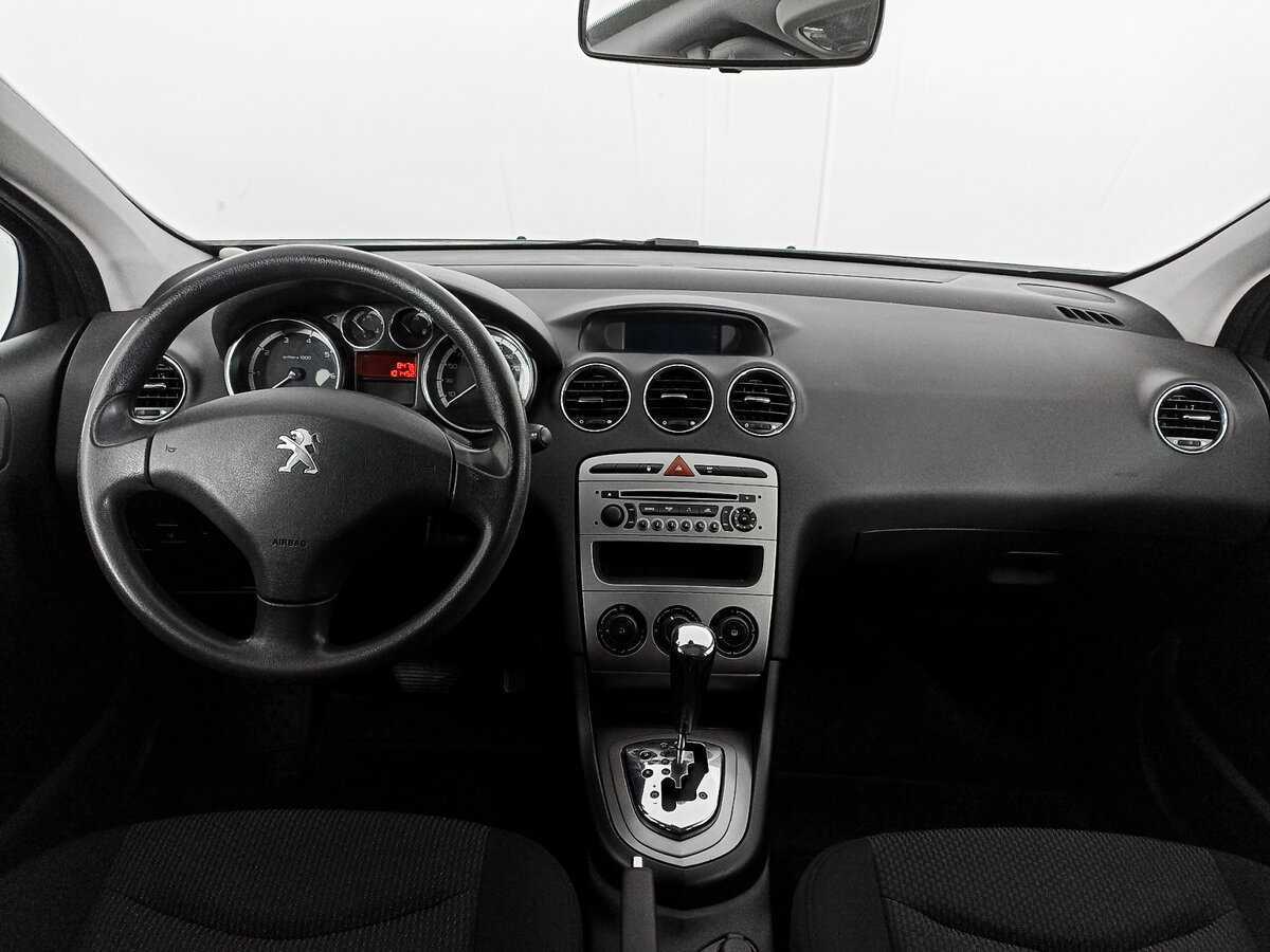 Peugeot 408 2012 года с пробегом. Фото: #8