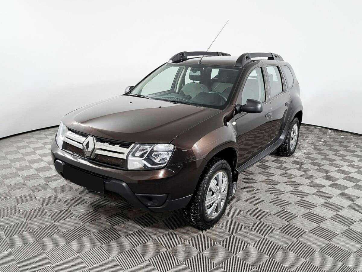 Renault Duster 2018 года с пробегом. Посмотреть фото