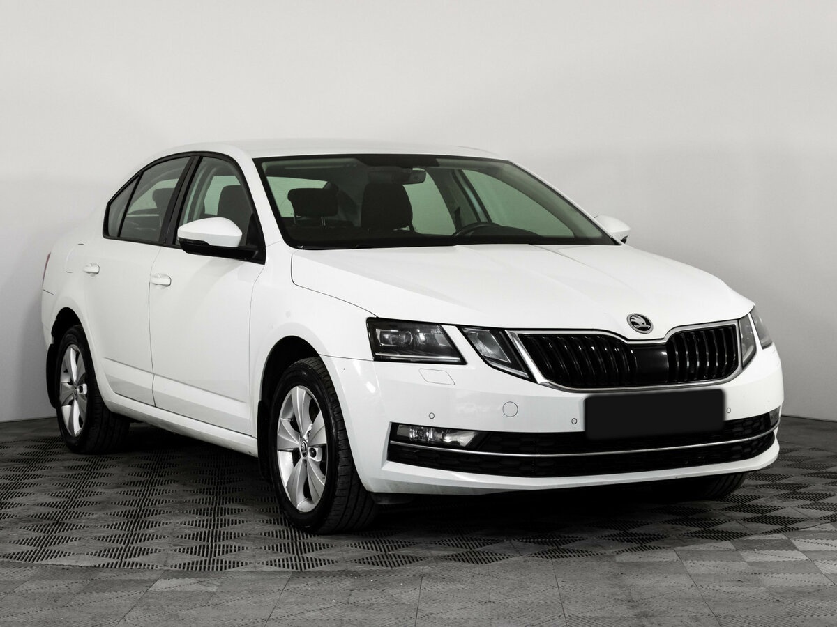 Skoda Octavia 2017 года с пробегом. Фото: #2