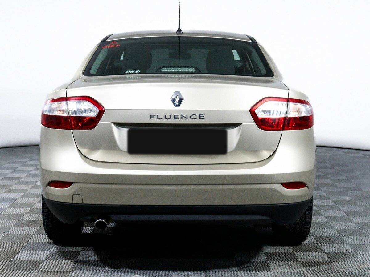 Renault Fluence 2012 года с пробегом. Фото: #4