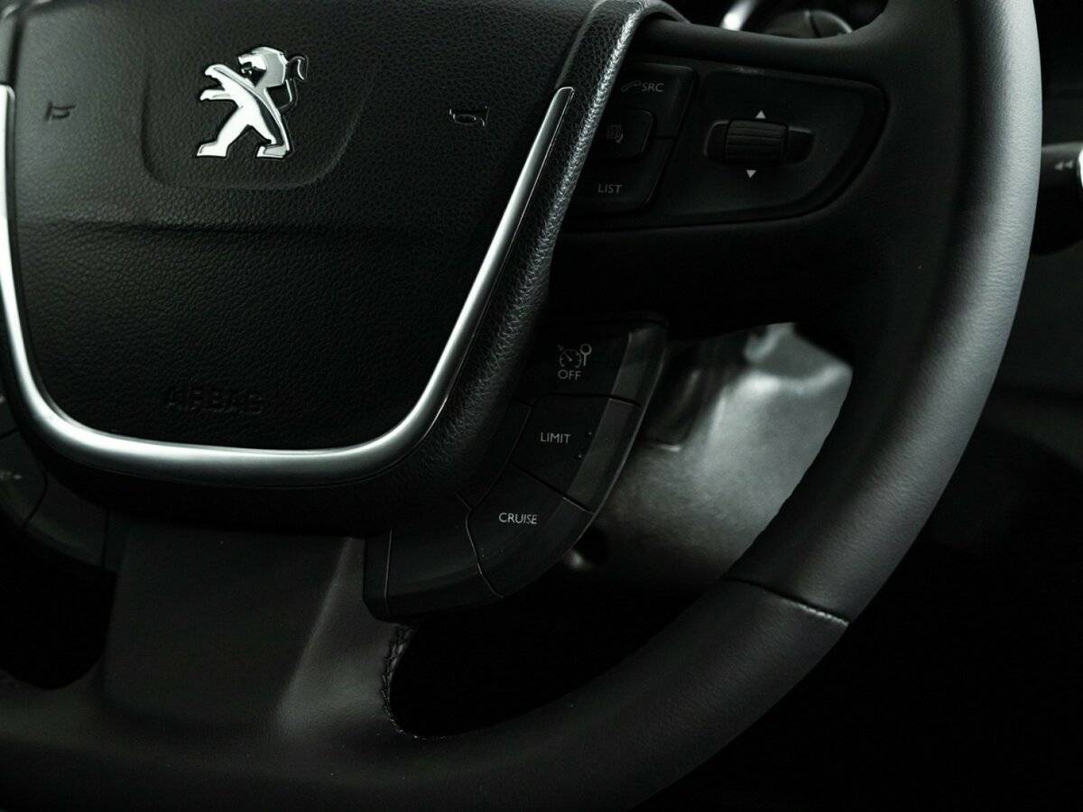 Peugeot 508 2014 года с пробегом. Фото: #20