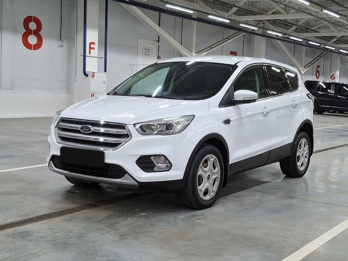 Ford Kuga 2018 года с пробегом. Посмотреть фото