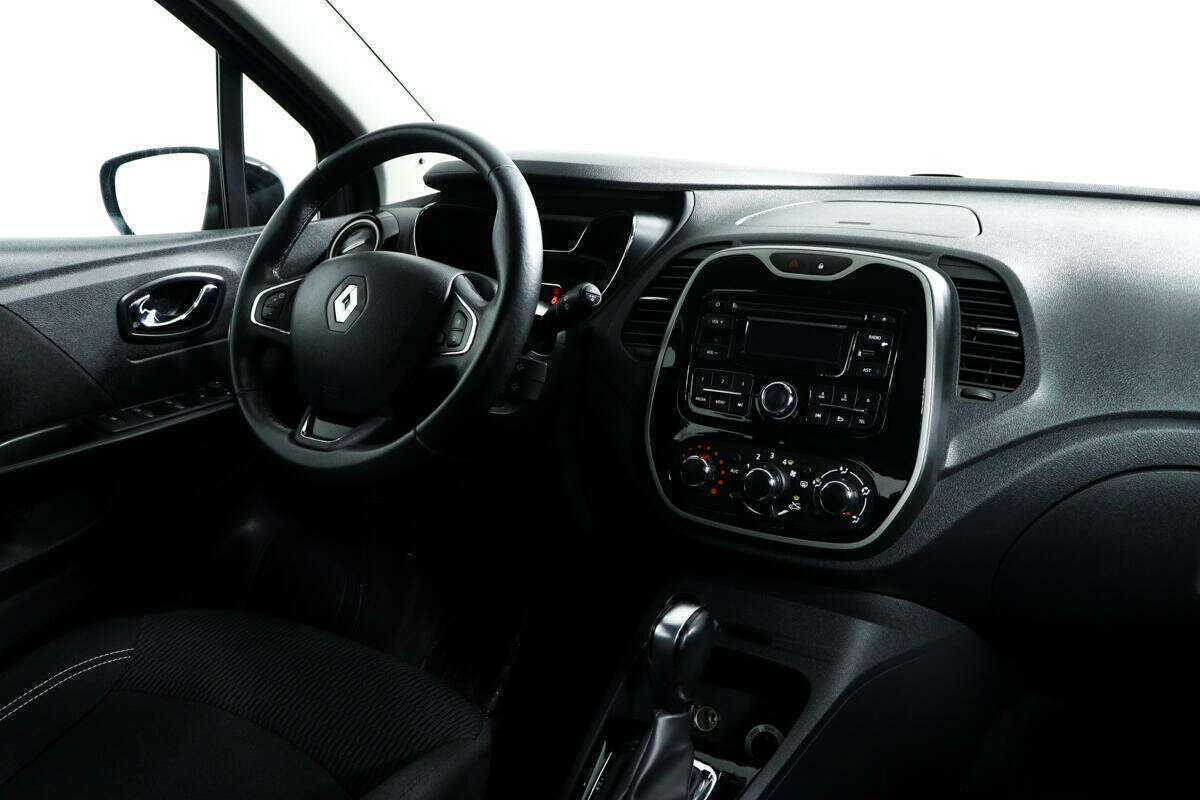 Renault Kaptur 2016 года с пробегом. Фото: #8