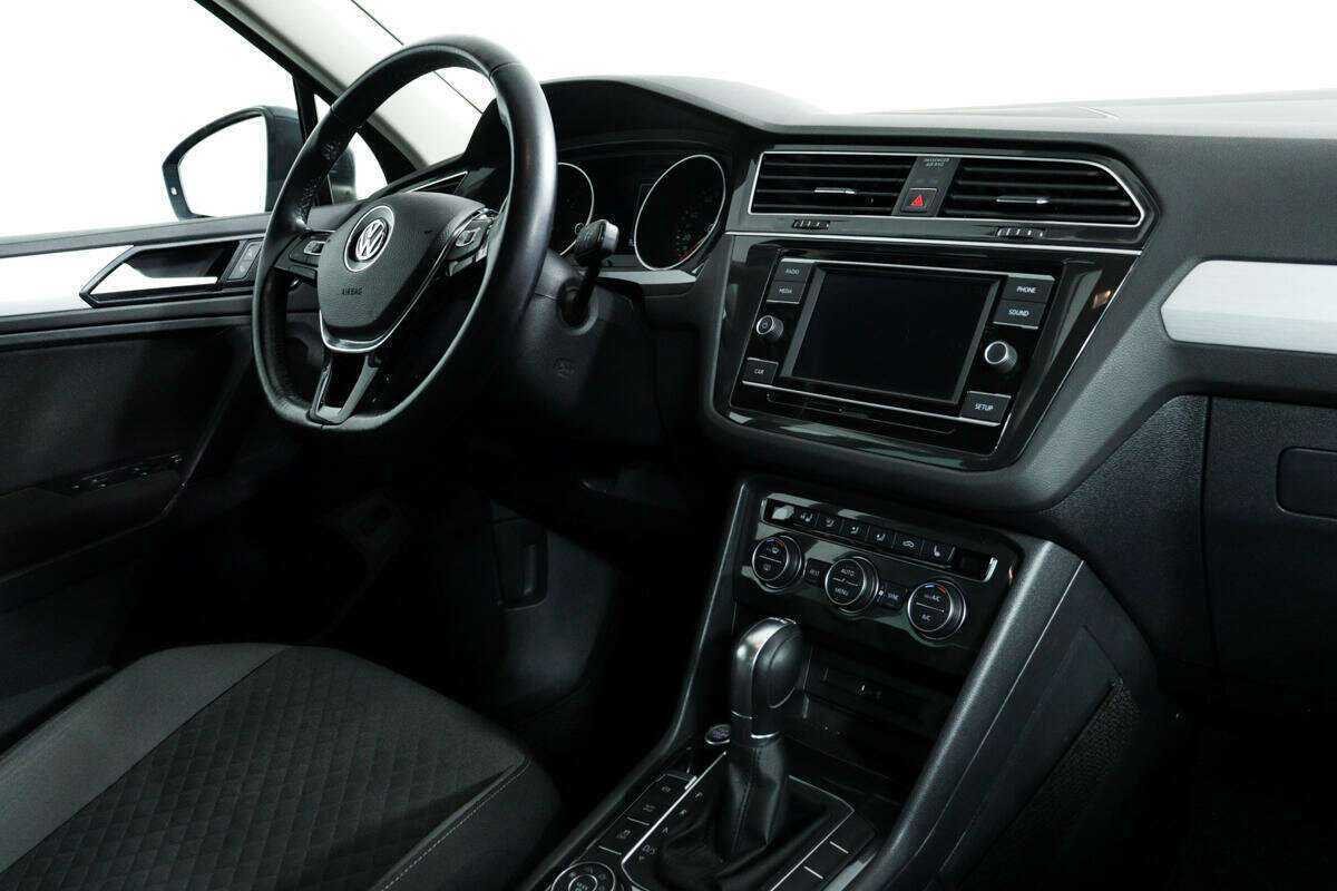 Volkswagen Tiguan 2017 года с пробегом. Фото: #8
