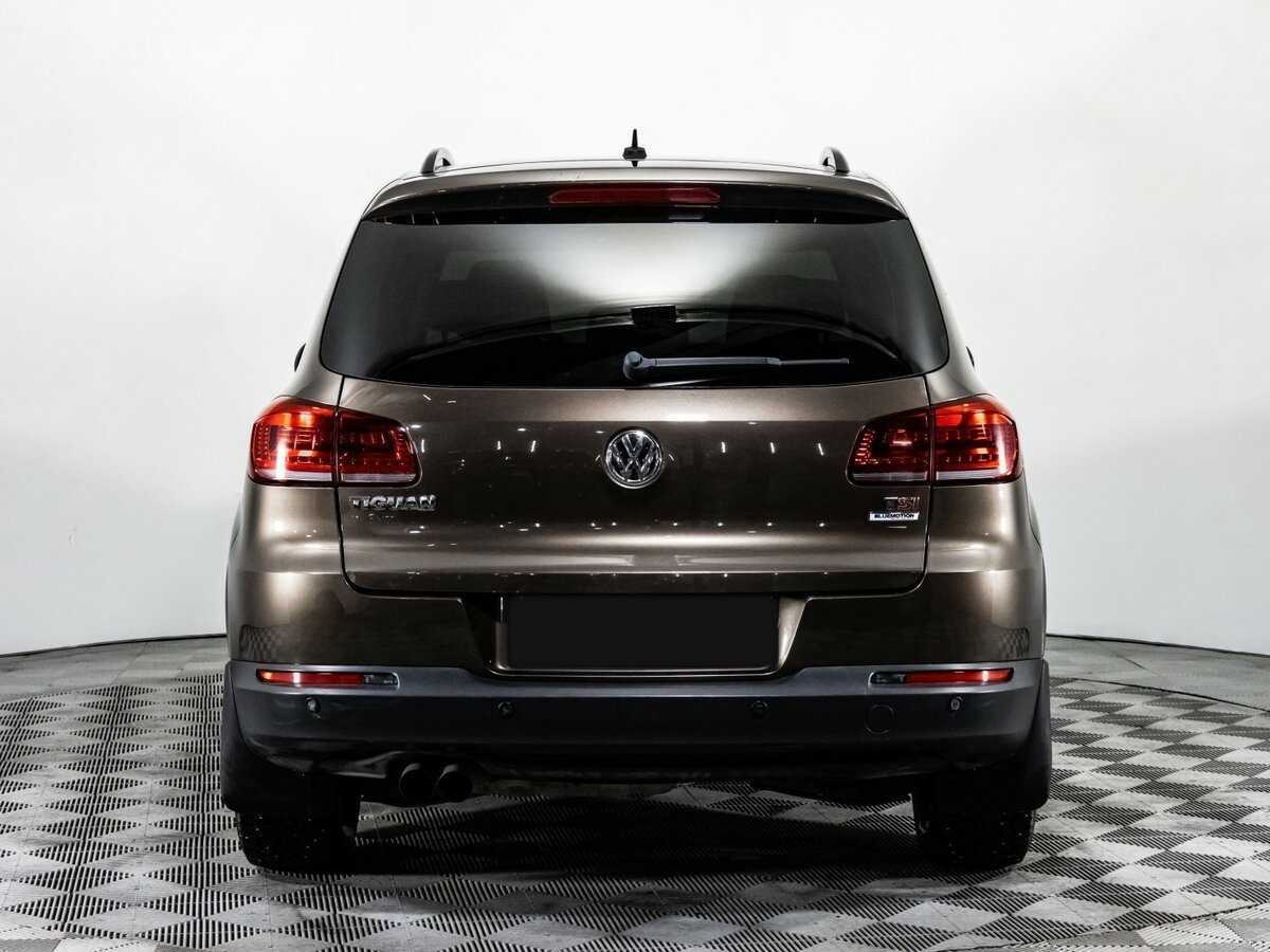 Volkswagen Tiguan 2015 года с пробегом. Фото: #4