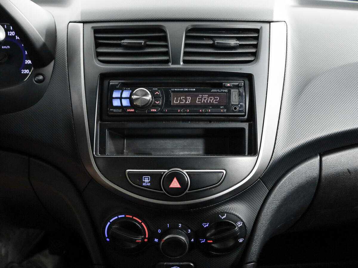 Hyundai Solaris 2014 года с пробегом. Фото: #12