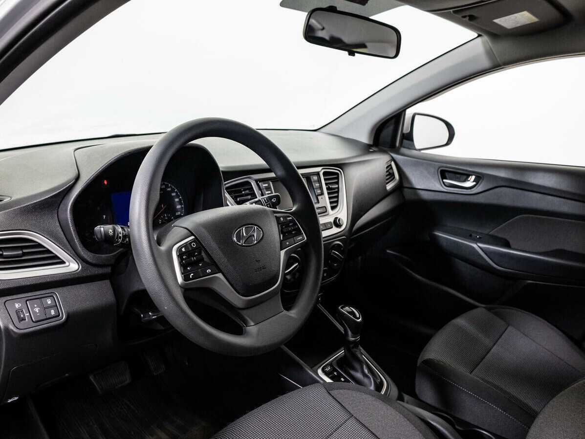 Hyundai Solaris 2022 года с пробегом. Фото: #10