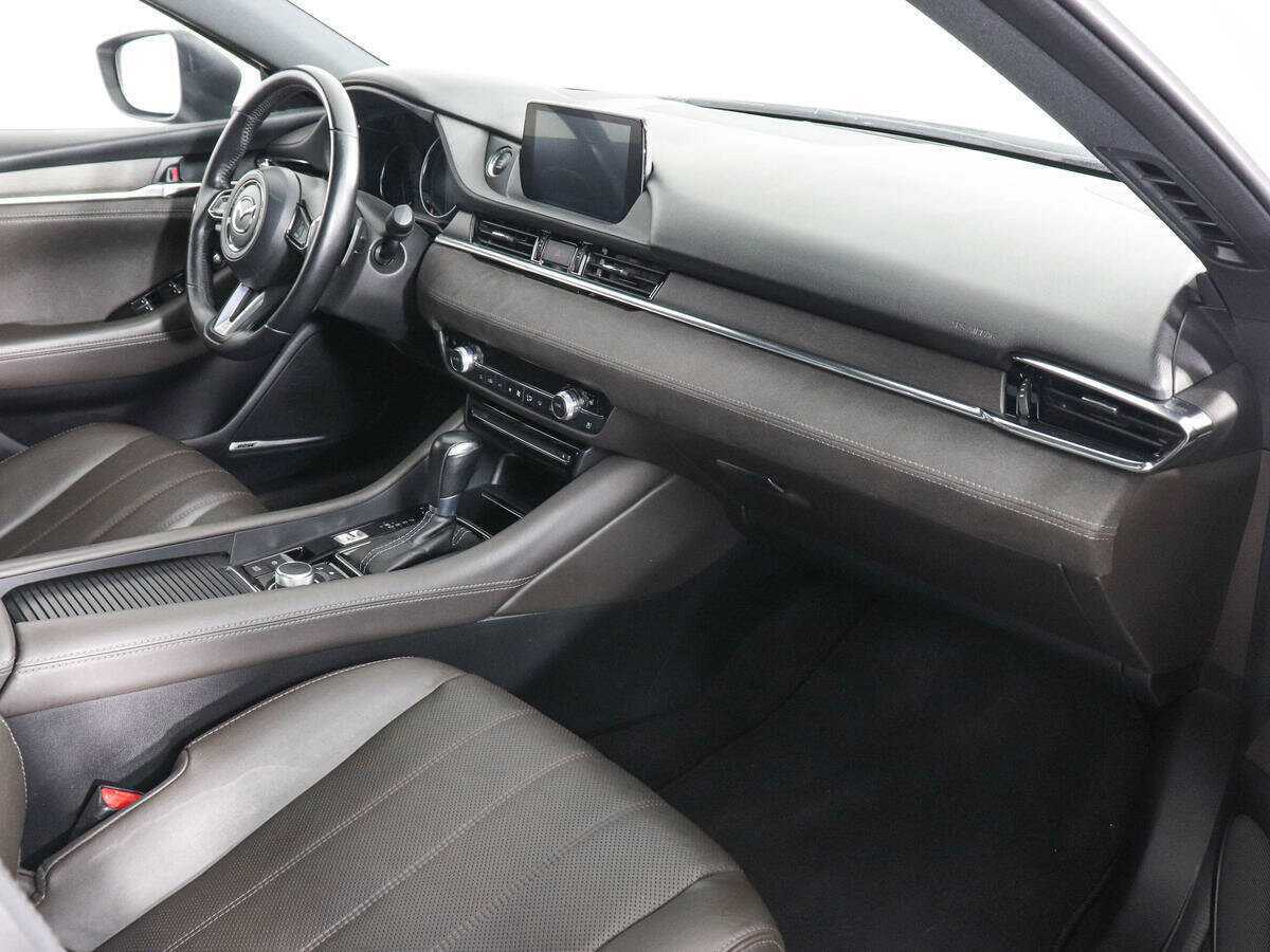 Mazda 6 2019 года с пробегом. Фото: #9