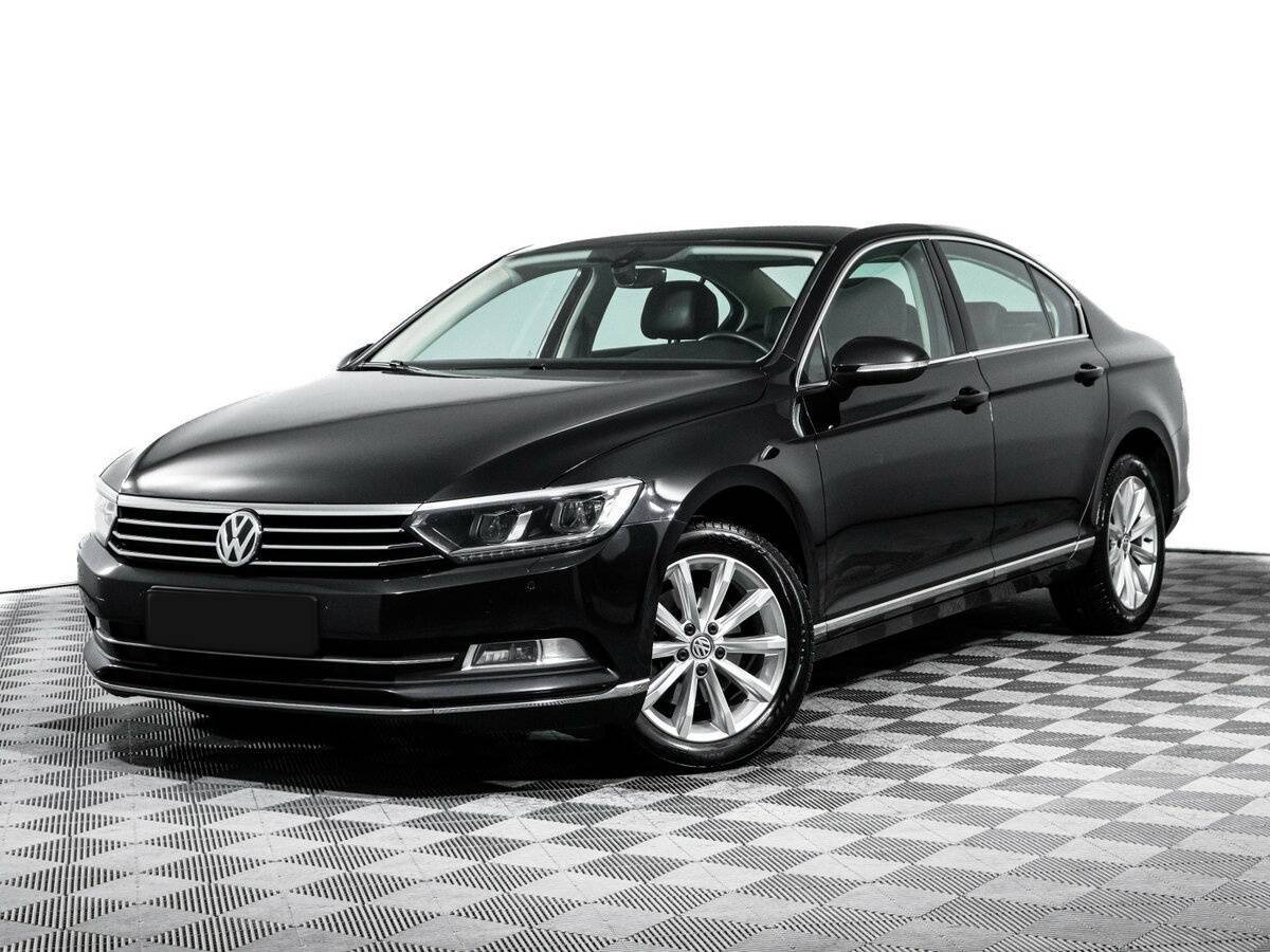 Volkswagen Passat 2019 года с пробегом. Посмотреть фото