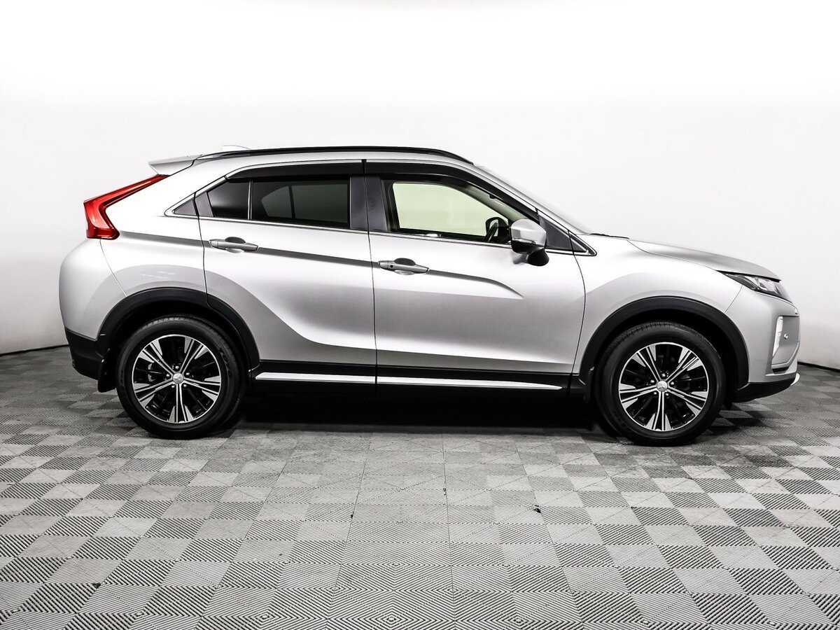 Mitsubishi Eclipse Cross 2018 года с пробегом. Фото: #3
