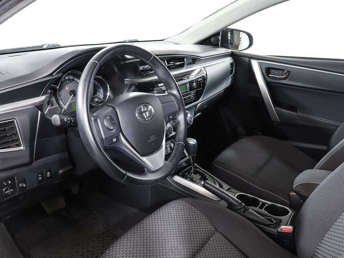 Toyota Corolla 2013 года с пробегом. Фото: #11