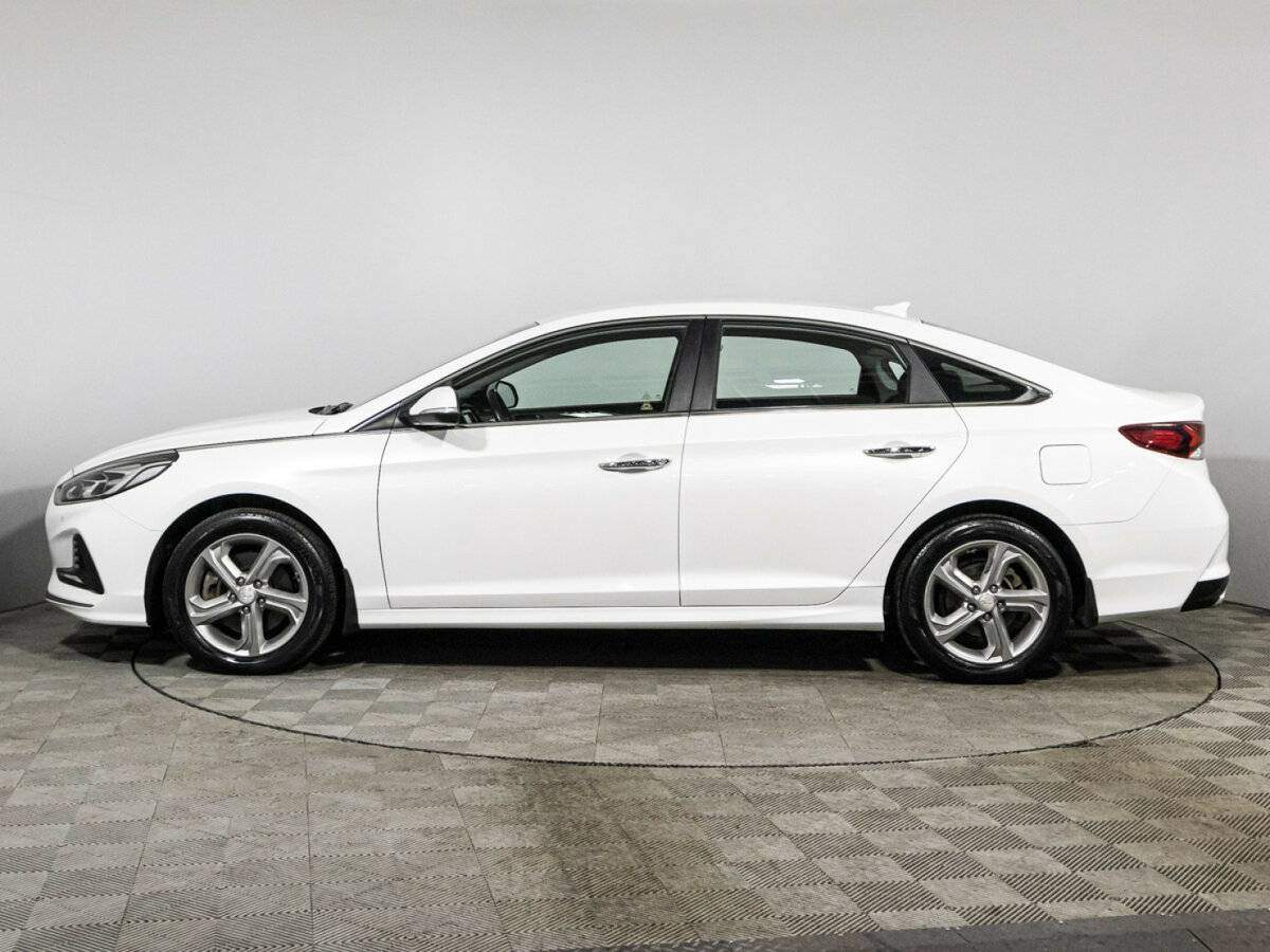 Hyundai Sonata 2019 года с пробегом. Фото: #7