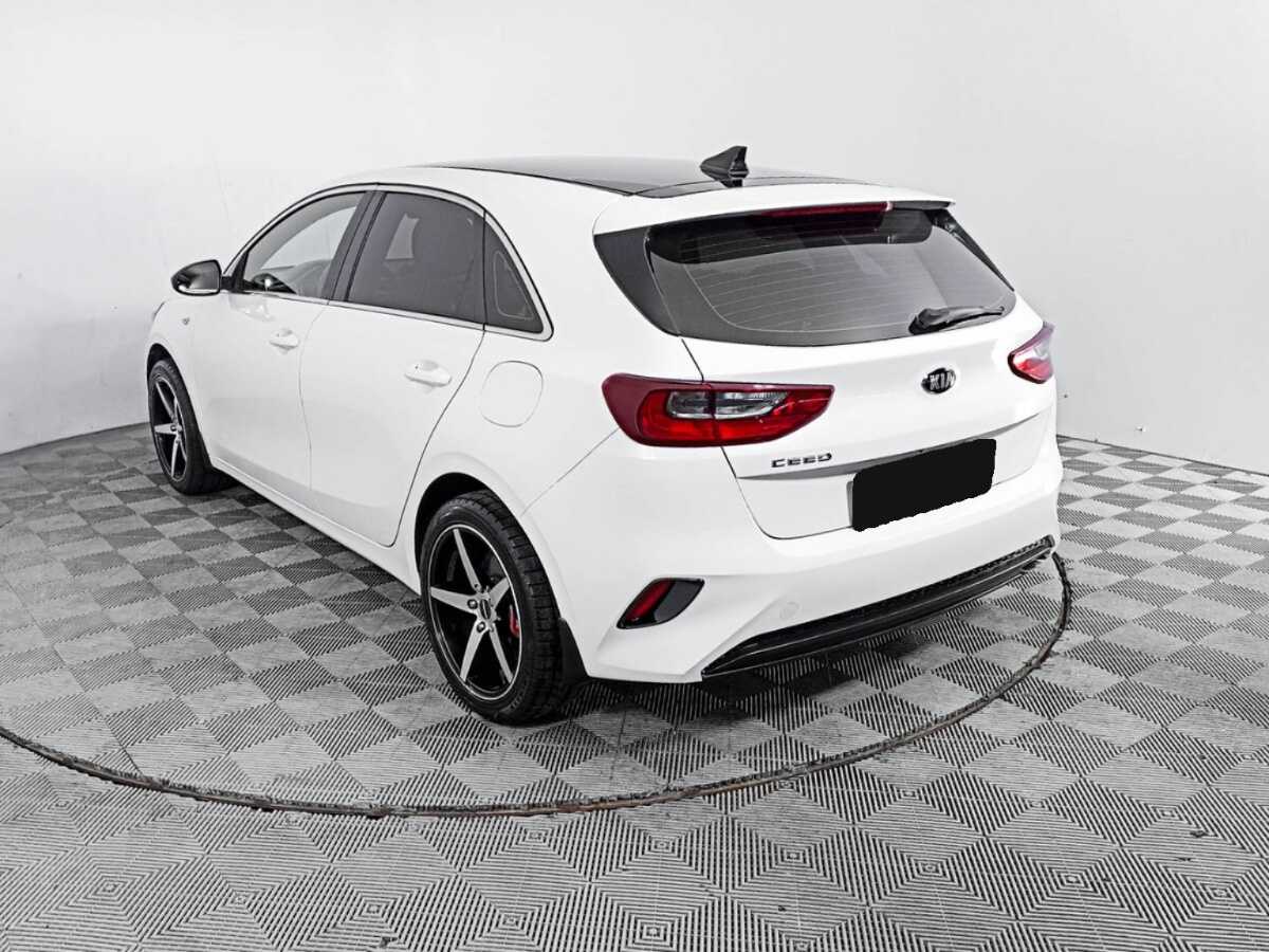 Kia Ceed 2018 года с пробегом. Фото: #6