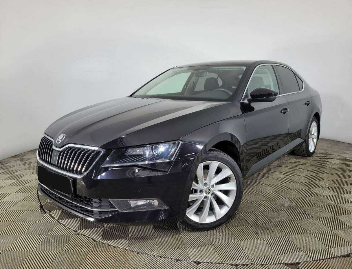 Skoda Superb 2016 года с пробегом. Фото: #0