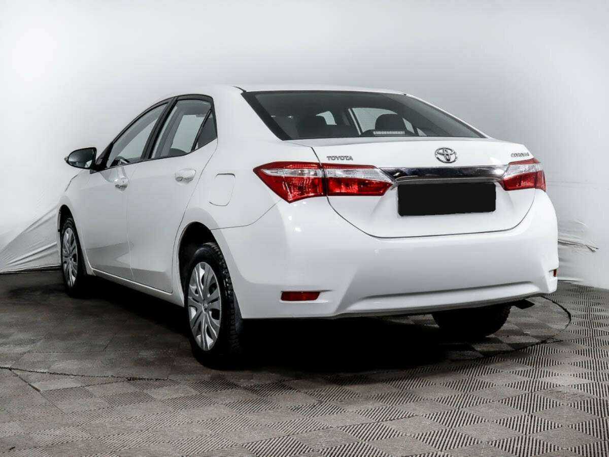 Toyota Corolla 2013 года с пробегом. Фото: #4