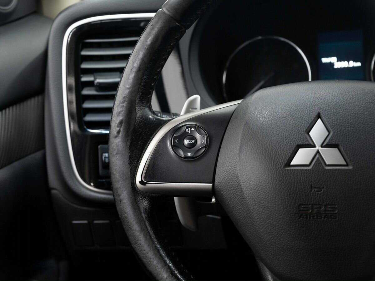 Mitsubishi Outlander 2012 года с пробегом. Фото: #16