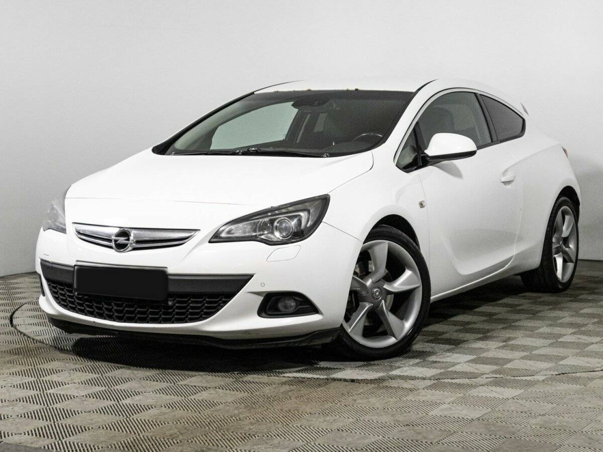 Opel Astra 2013 года с пробегом. Фото: #0