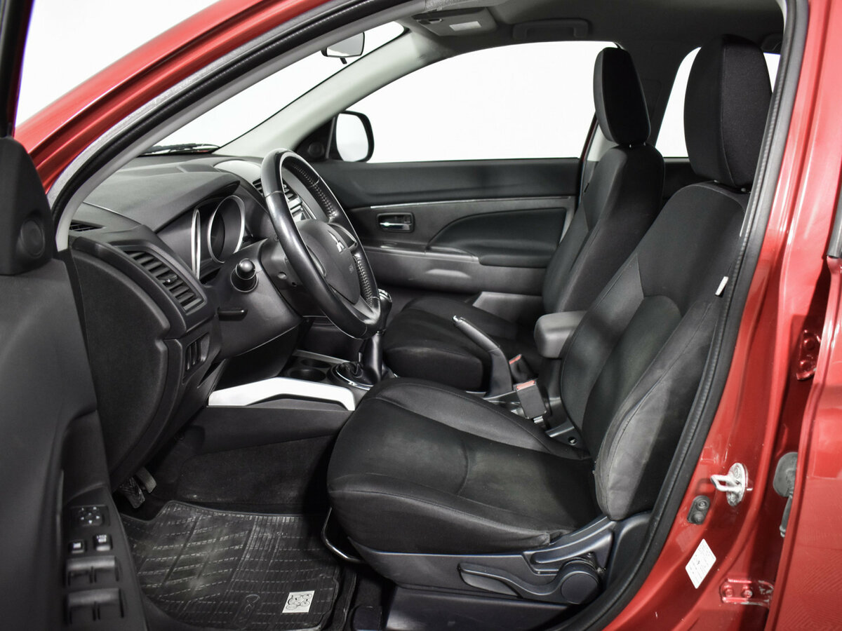 Mitsubishi ASX 2013 года с пробегом. Фото: #9