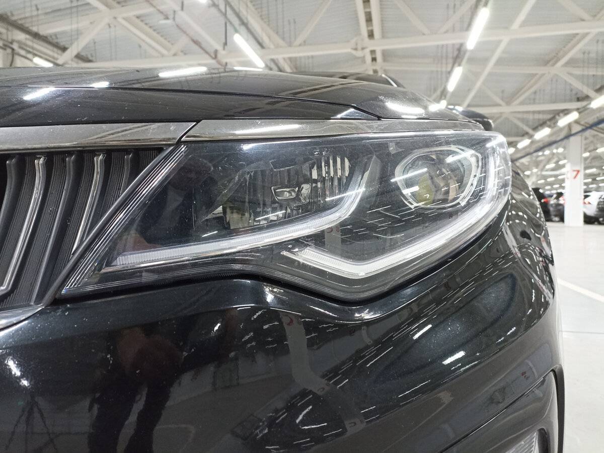 Kia K5 2019 года с пробегом. Фото: #16