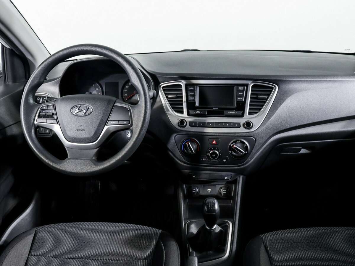 Hyundai Solaris 2021 года с пробегом. Фото: #9