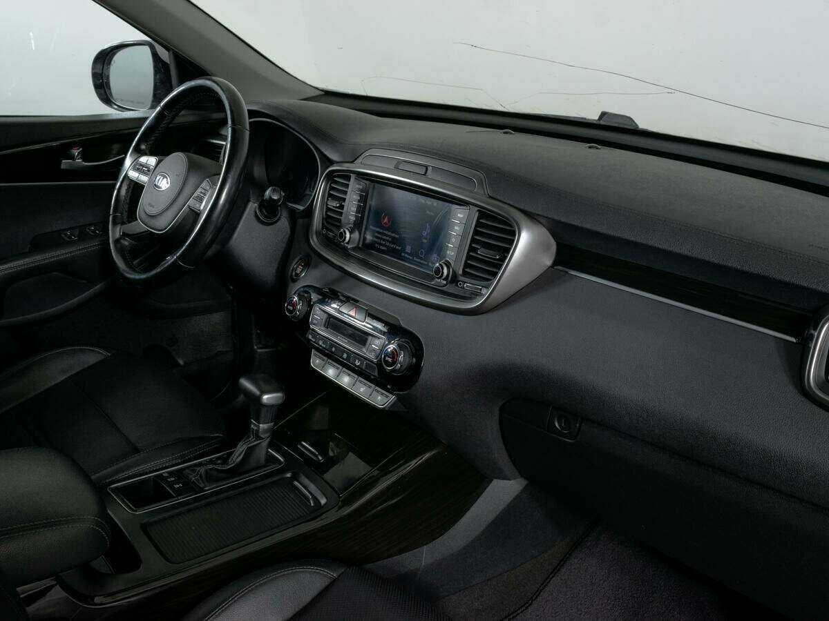 Kia Sorento 2019 года с пробегом. Фото: #8