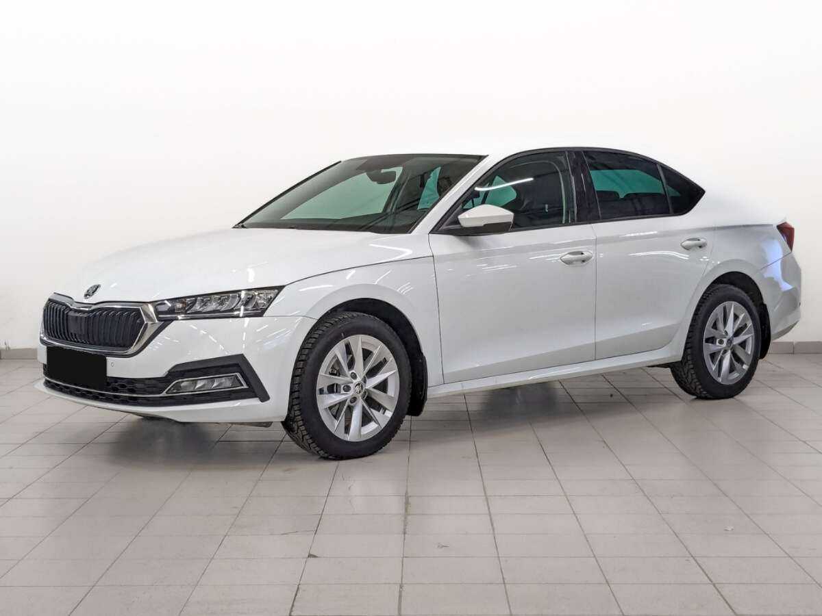 Skoda Octavia 2021 года с пробегом. Посмотреть фото