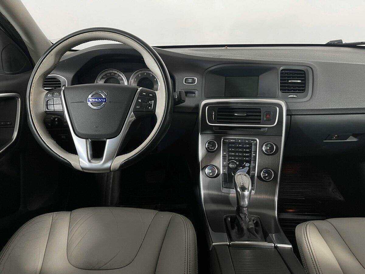 Volvo S60 2012 года с пробегом. Фото: #11