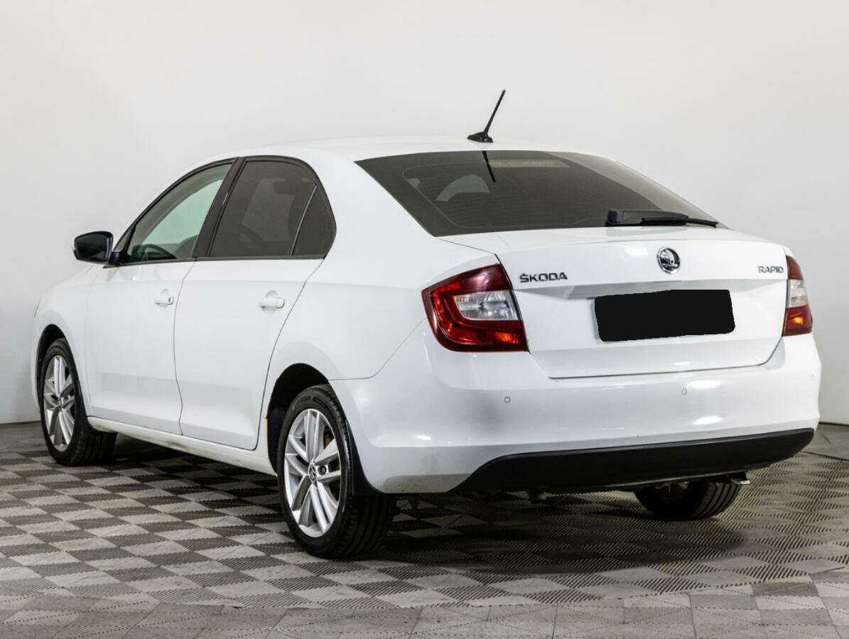 Skoda Rapid 2017 года с пробегом. Фото: #5