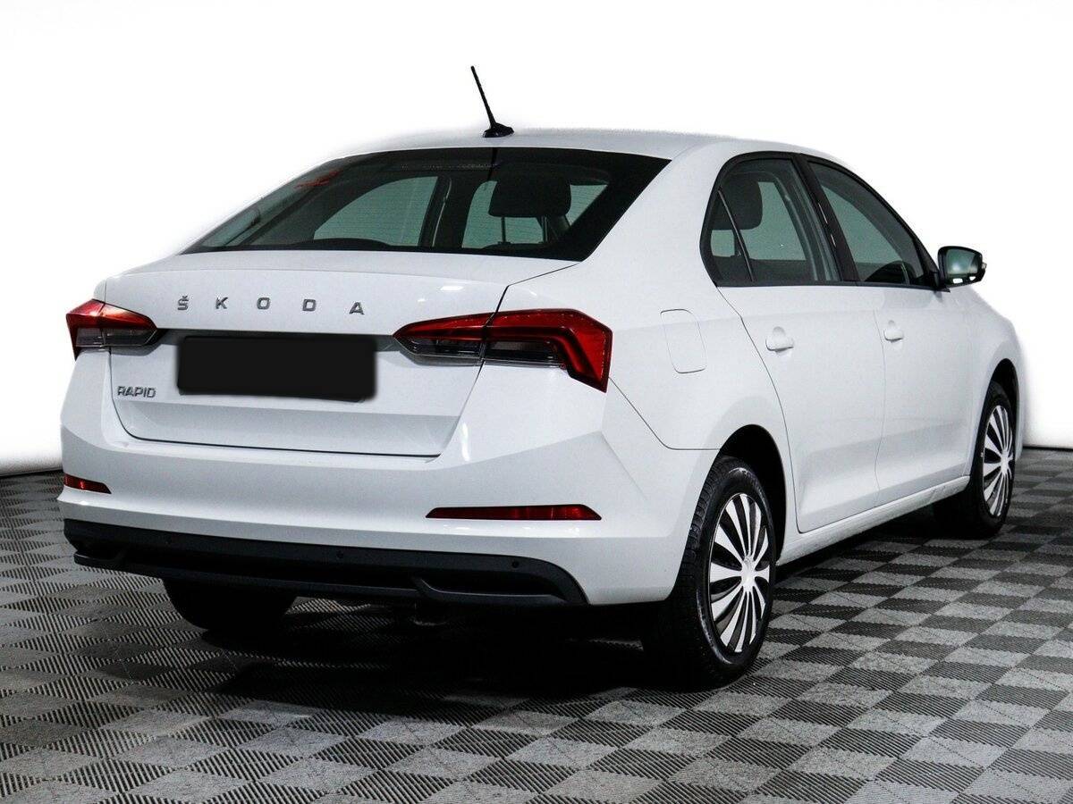 Skoda Rapid 2021 года с пробегом. Фото: #4
