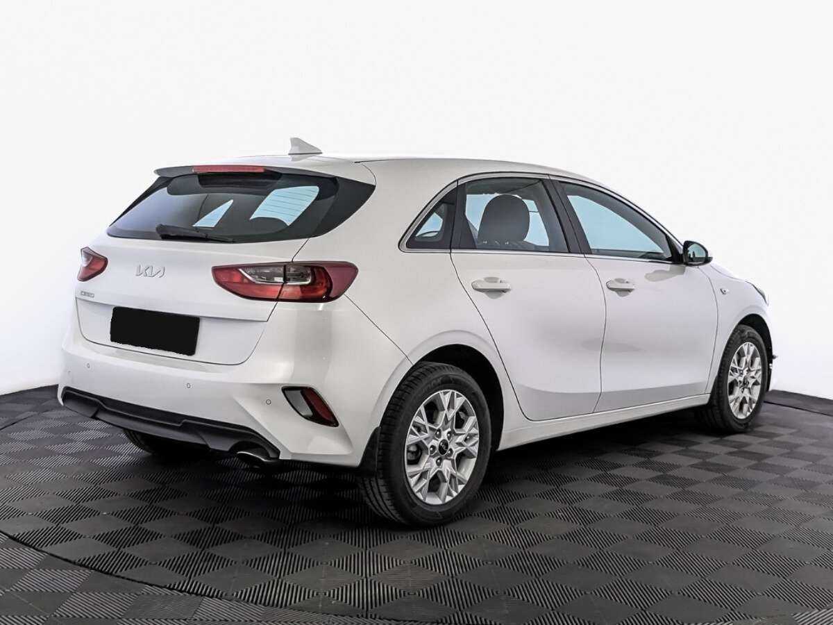 Kia Ceed 2022 года с пробегом. Фото: #4