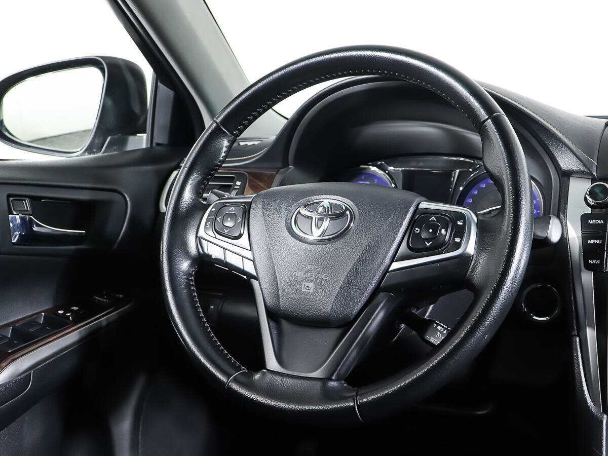 Toyota Camry 2017 года с пробегом. Фото: #16