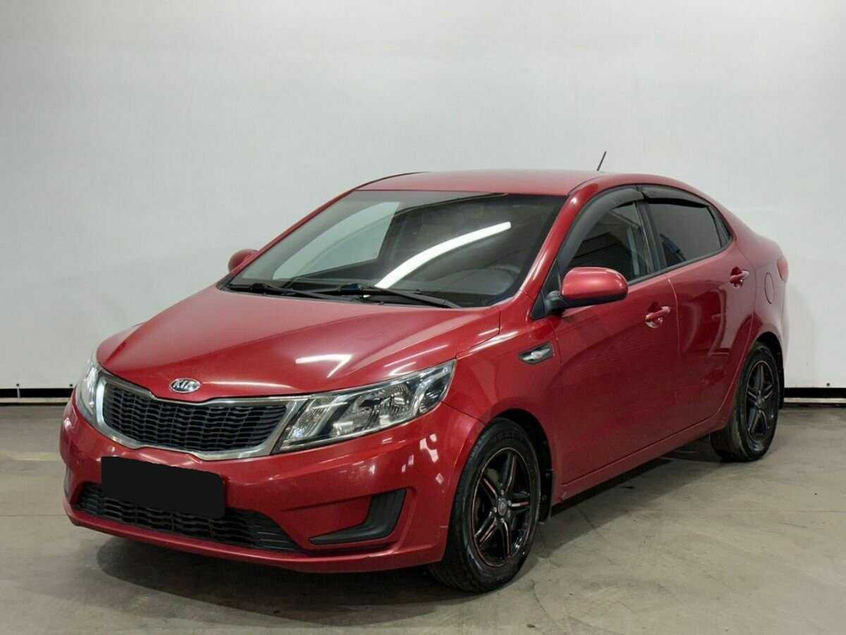 Kia Rio 2013 года с пробегом. Посмотреть фото